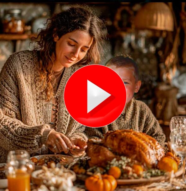 faceswapbada-Vintage Turkey Carving 2 demo